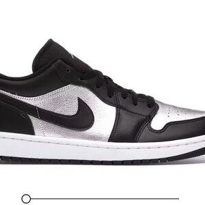 Womens Nike Air Jordan 1 Low SE 1 
BLACK/METALLIC SILVER-WHITE - size 6.5